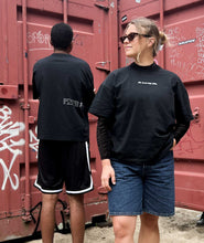 Laden Sie das Bild in den Galerie-Viewer, T-Shirt "BIS ALLE FREI SIND."