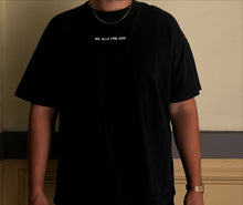 Laden Sie das Bild in den Galerie-Viewer, T-Shirt "BIS ALLE FREI SIND."